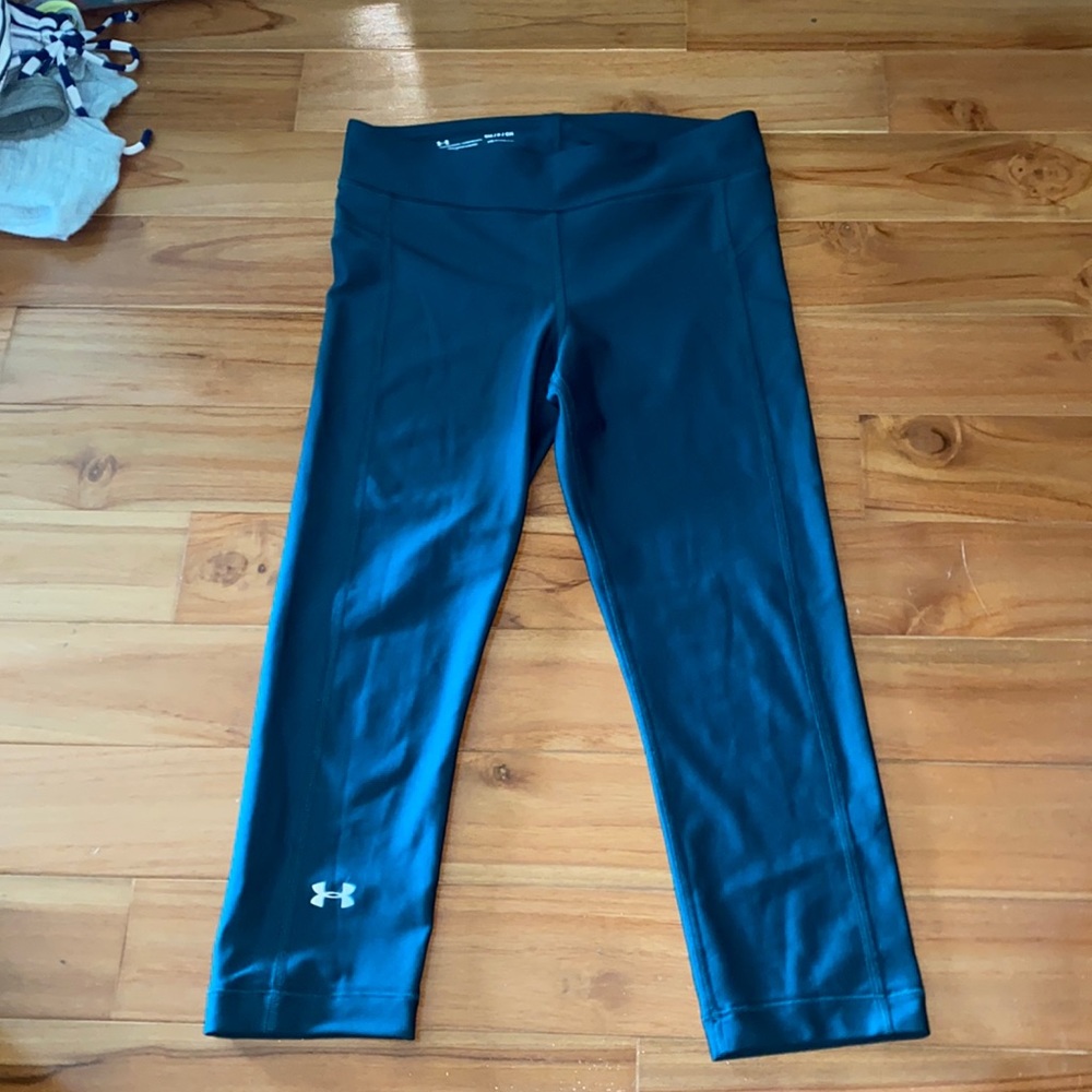 Under Armour Cropped Leggings